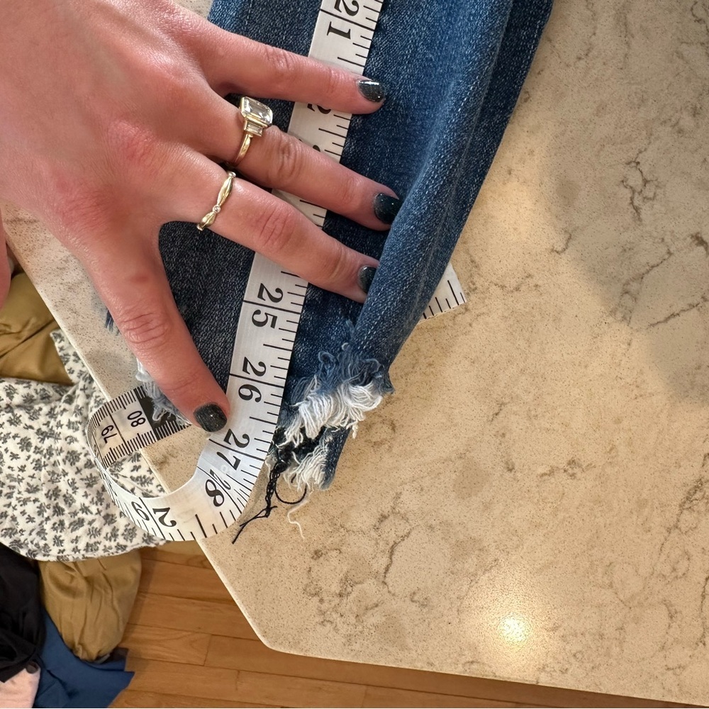 American Eagle Outfitters Dark Wash Skinny Jeans - Picture 5 of 5